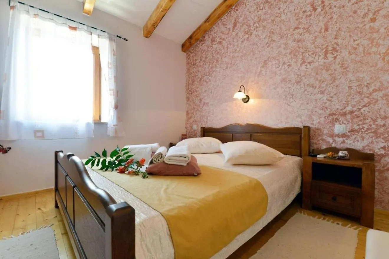 Guest house Rooms Stanza Diniano Vodnjan